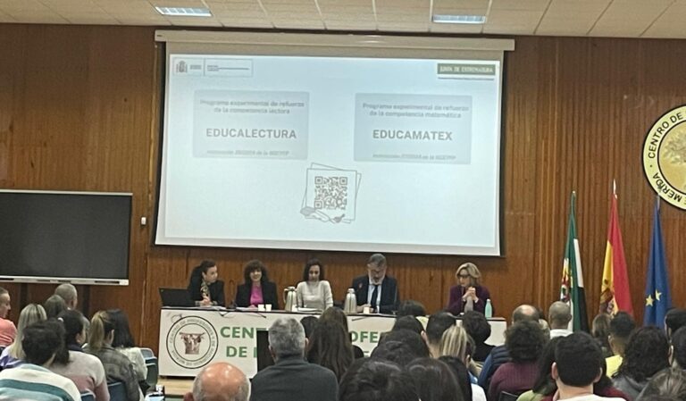 Este lunes comienzan los programas de refuerzo de la competencia matemática y lectora en Extremadura