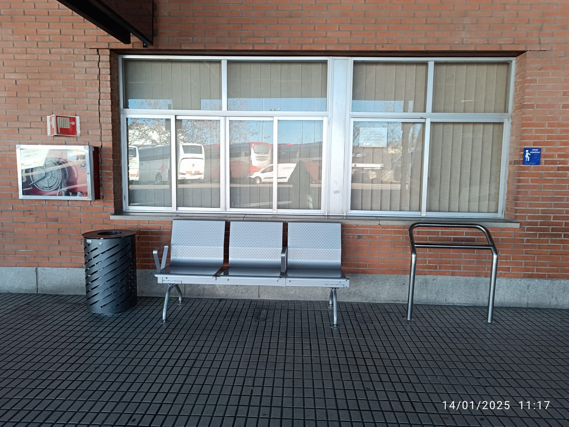 Finalizadas las obras de mejora de accesibilidad a la estación de autobuses de Badajoz tras una inversión de 325.000 euros