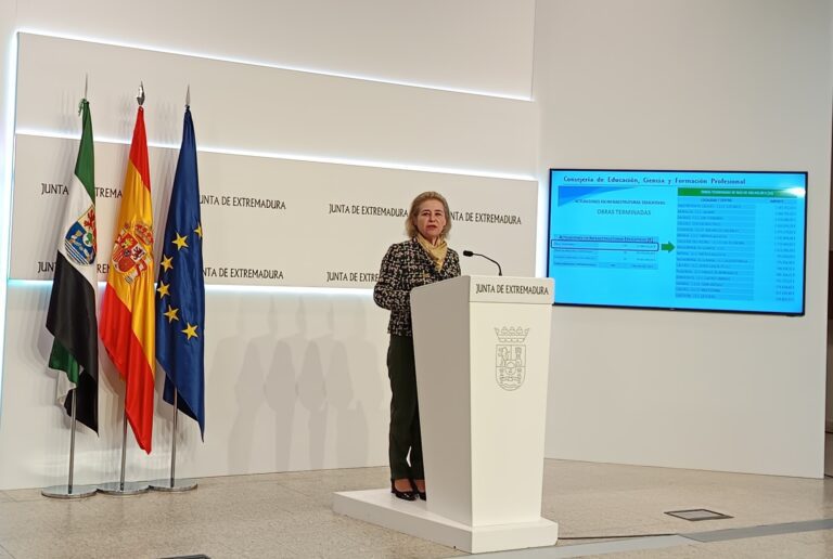 La Junta de Extremadura tiene previsto invertir 160 millones de euros en obras de centros educativos