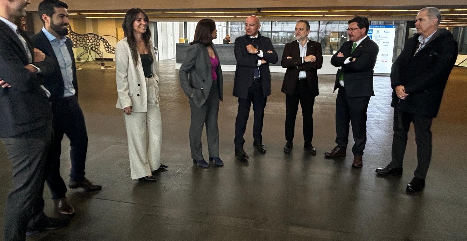 Santamaría felicita a las empresas extremeñas porque en “solo 11 meses del 2024 las exportaciones extremeñas han superado a todo el año 2023”