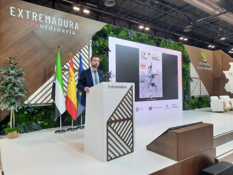 La Junta anuncia los premios del concurso fotográfico de FIO en una edición que conmemora 20 años de turismo ornitológico