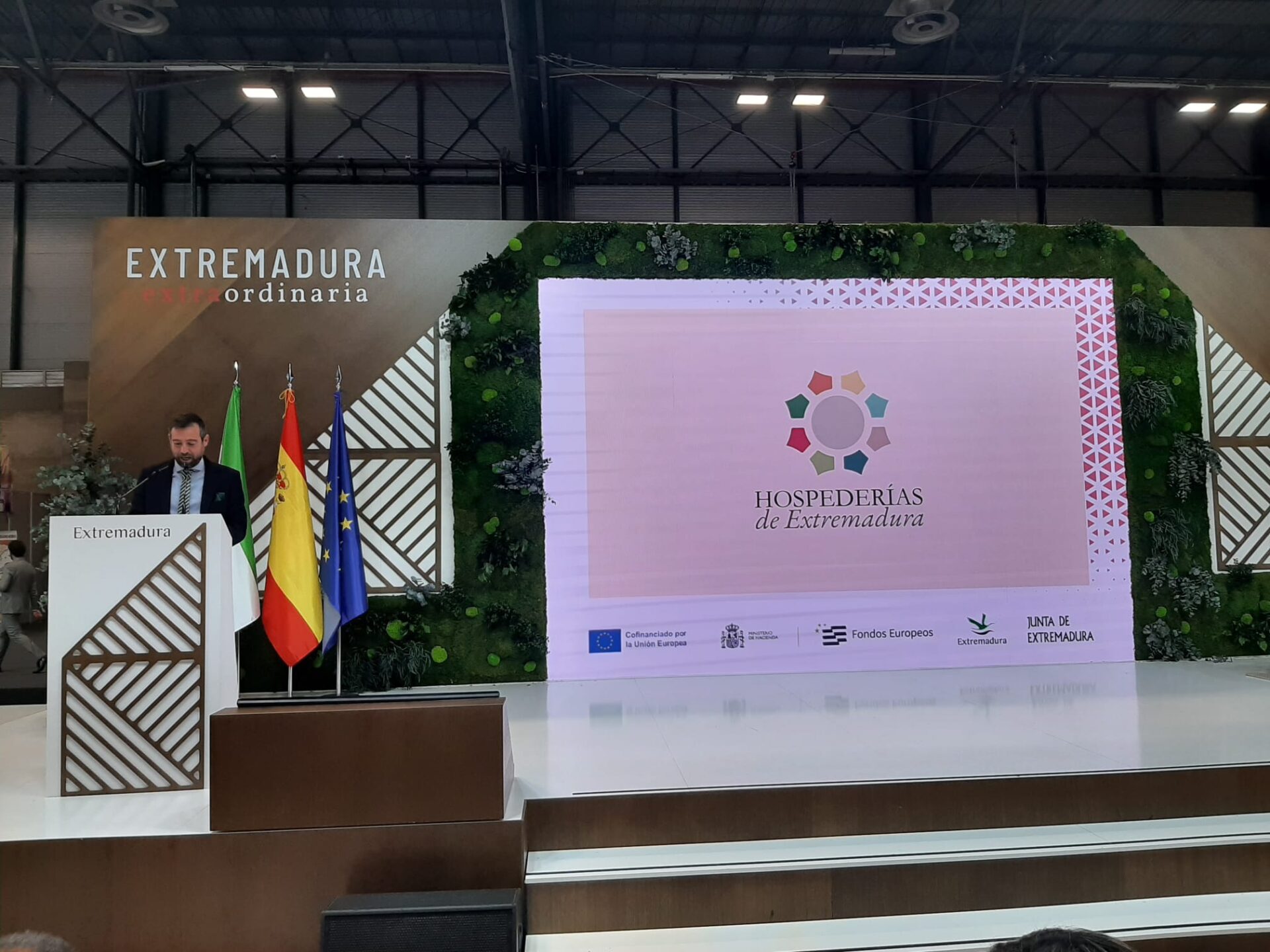 La Junta presenta en FITUR el nuevo modelo de gestión de las Hospederías de Extremadura