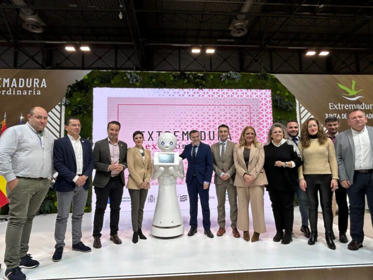 La Diputación de Badajoz visualiza en el escaparate de Fitur su firme apuesta por el turismo inteligente