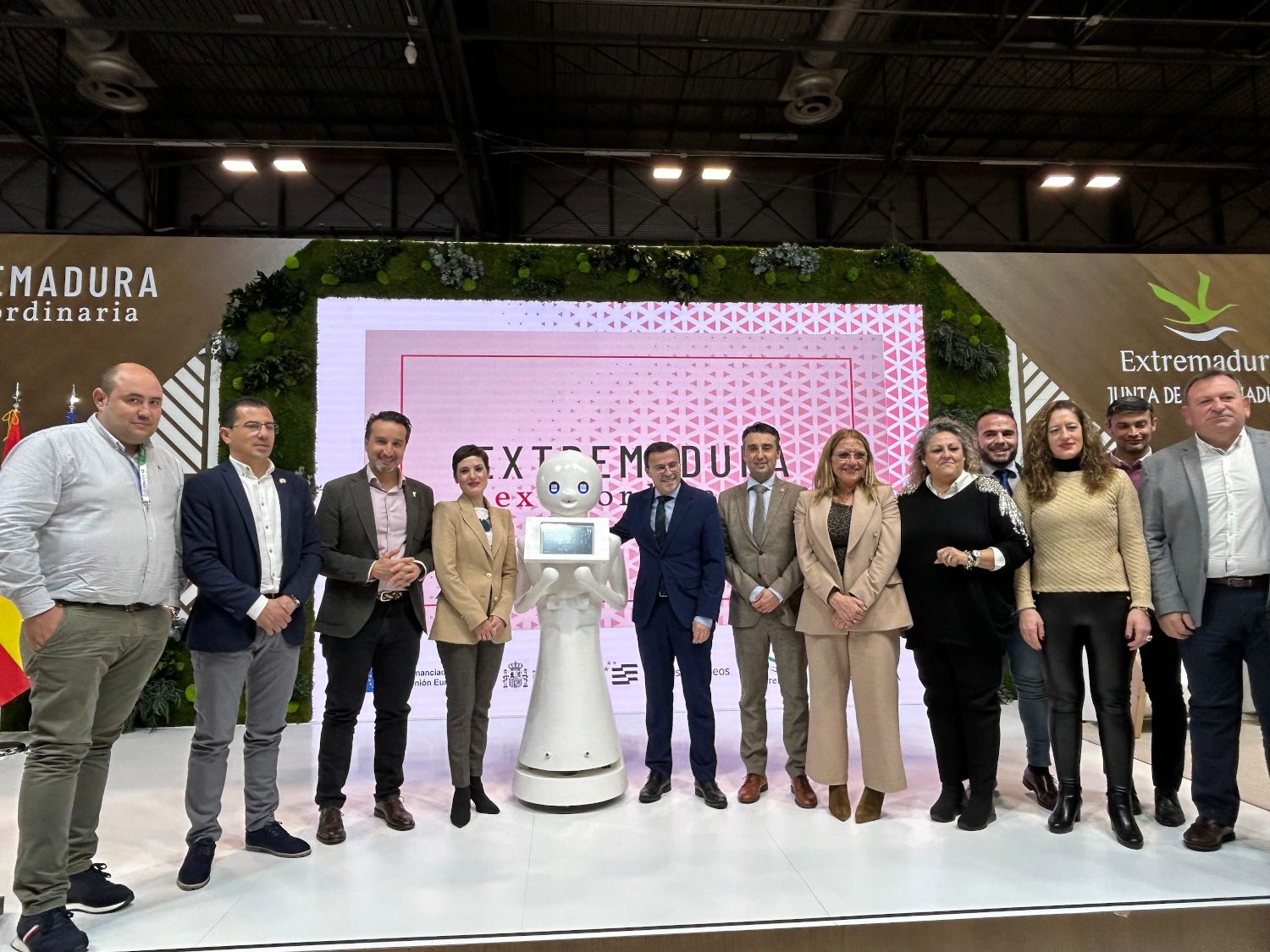La Diputación de Badajoz visualiza en el escaparate de Fitur su firme apuesta por el turismo inteligente