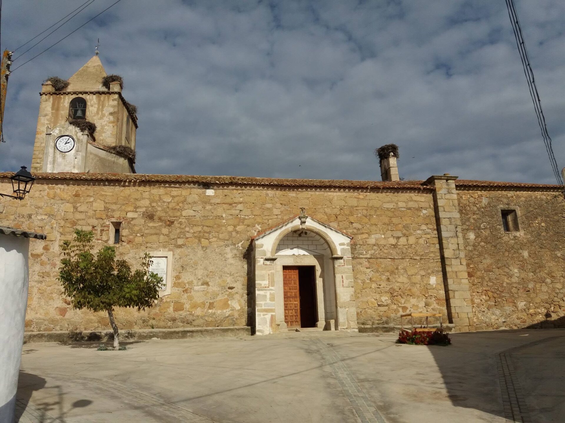La Junta de Extremadura saca a licitación la restauración de la Iglesia de la Asunción de Casas de Don Antonio por 243.174 euros
