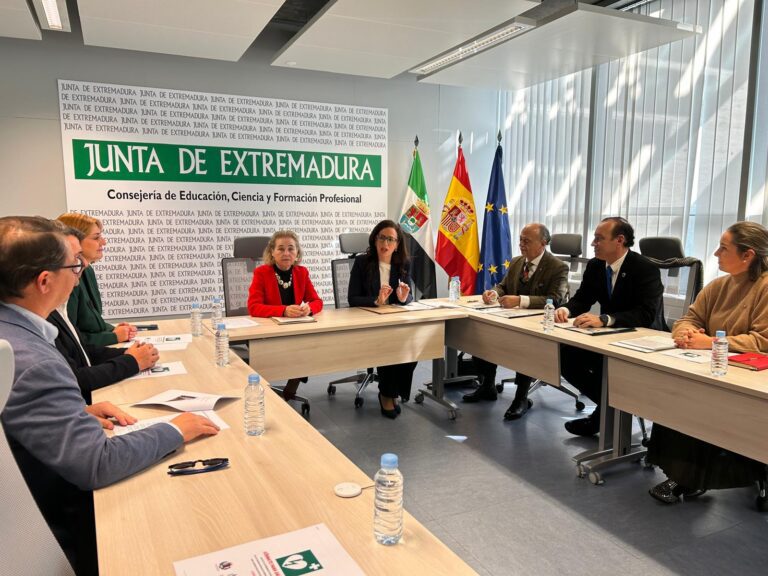 Más de 1.200 alumnos de primero y segundo de ESO recibirán formación en primeros auxilios