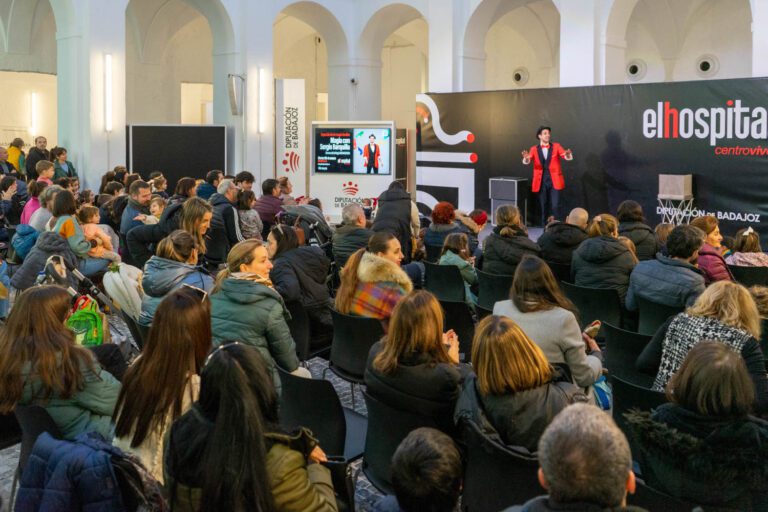 La I Semana de la Magia Badakadabra deja cifras récord a la Diputación de Badajoz