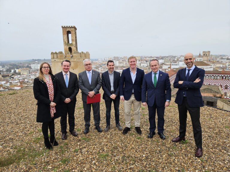 Manuel Martín destaca en Badajoz la “apuesta firme” de la Junta por la regeneración urbana como motor de desarrollo social, cultural y económico