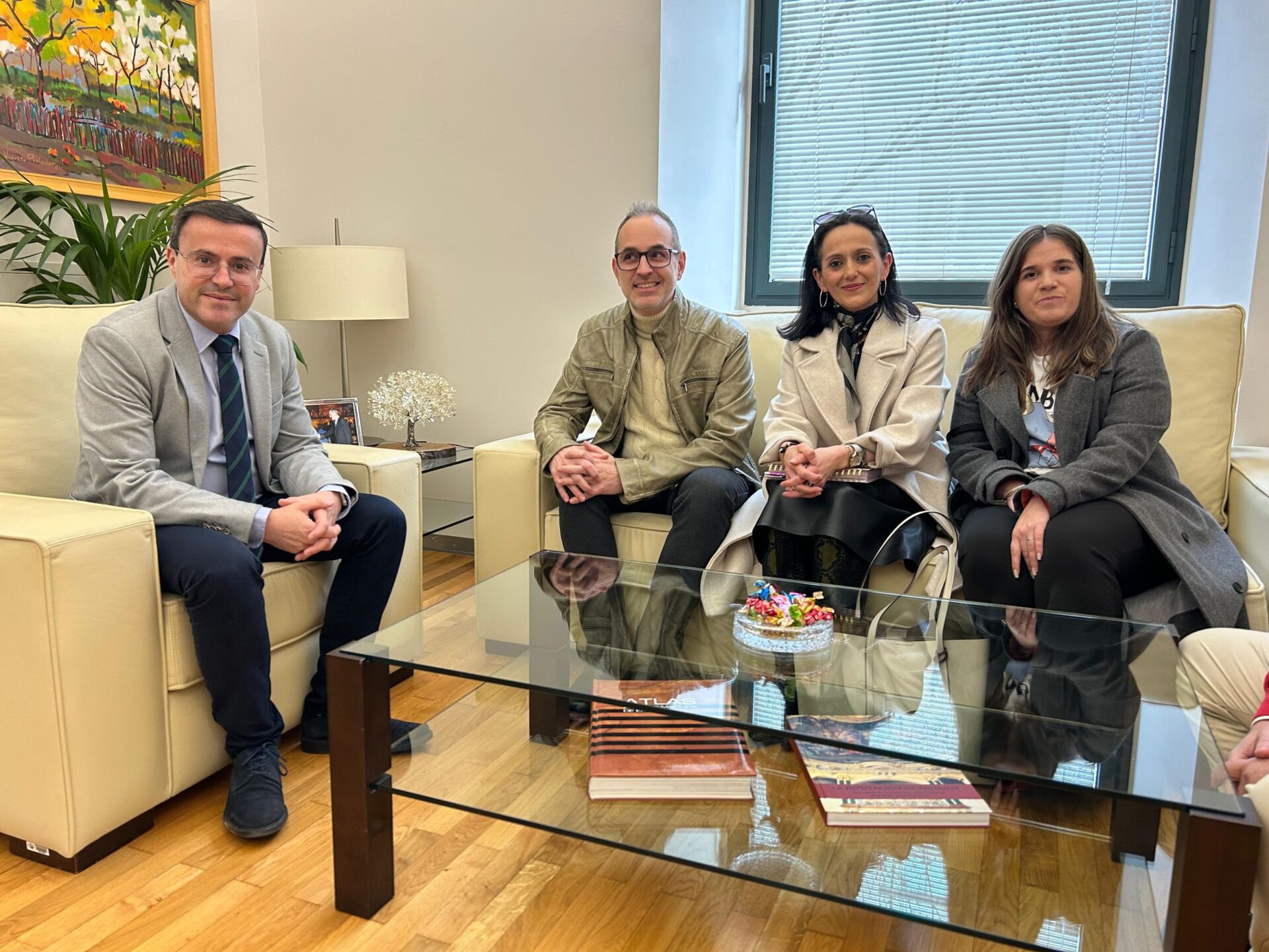 La Diputación de Badajoz aportará 120.000 euros al largometraje de animación ‘Decorado’ que produce Glow de Almendralejo
