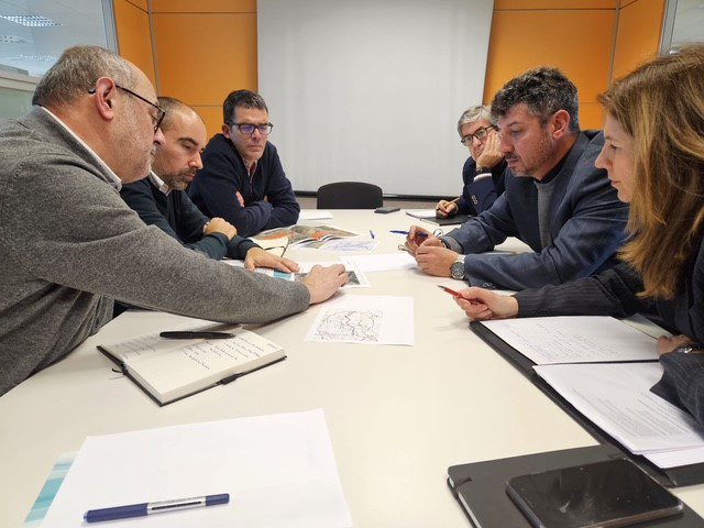 La Junta comienza con Portugal los trabajos para analizar el proyecto del puente internacional sobre el río Erjas en la EXA1