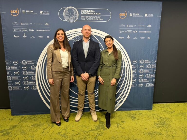 La Junta de Extremadura participa en Bilbao en la Conferencia GEM Global 2025, encuentro de especialistas en emprendimiento