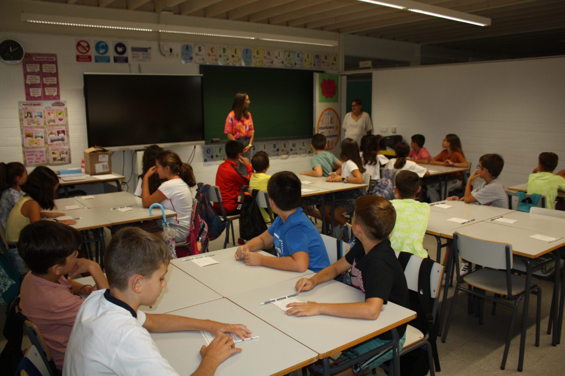 Educación convoca listas de espera extraordinarias de 27 especialidades de los cuerpos docentes no universitarios