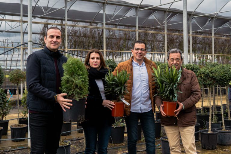 El Vivero Provincial de la Diputación de Badajoz culmina su campaña de invierno con 40.000 plantas suministradas y un ahorro de 800.000 € para los municipios