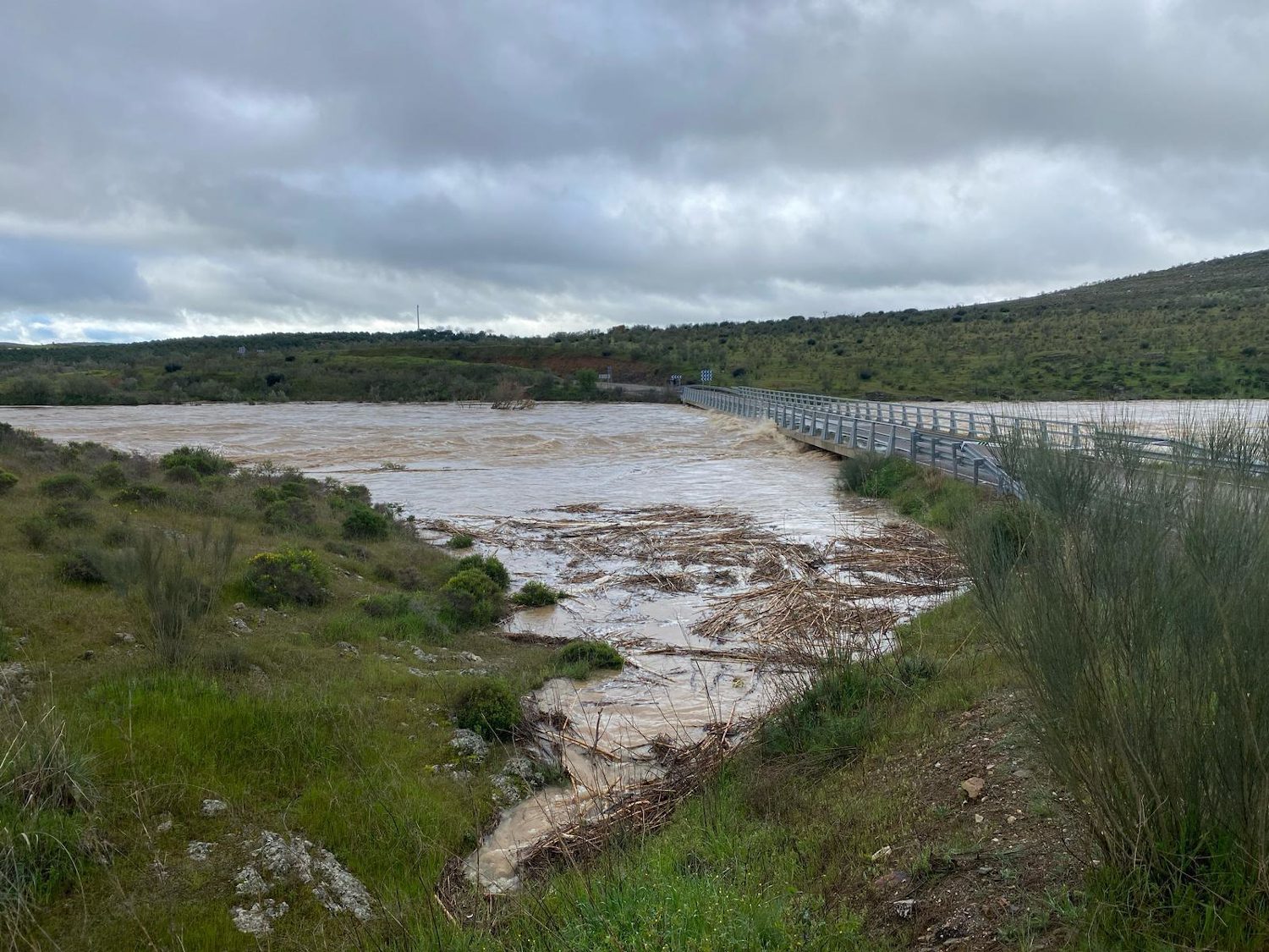 Seis carreteras provinciales se encuentran cortadas al tráfico  por los efectos de borrasca Laurence