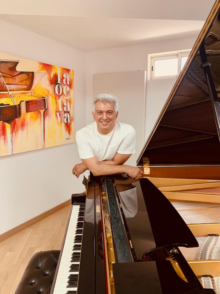 Álvaro, Fabiola y José Miguel, tres nombres ligados ya para siempre a la Orquesta de Extremadura
