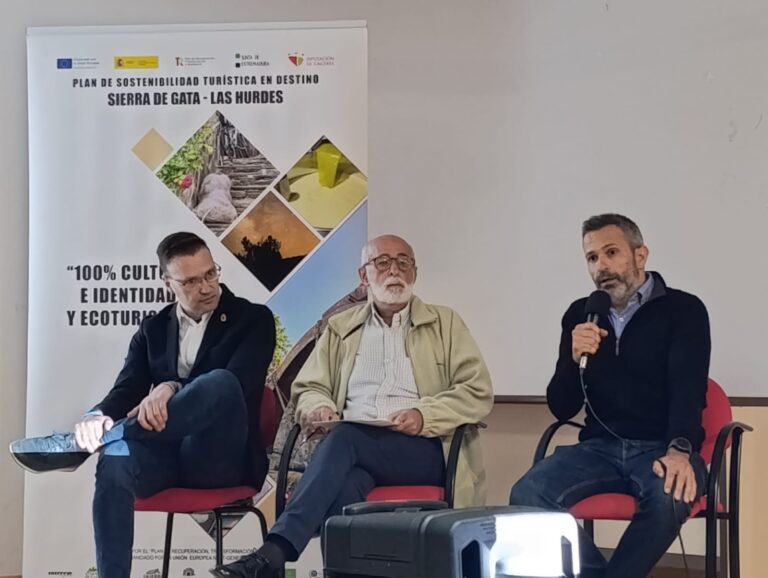 La Junta expone la estrategia regional en prevención de incendios y gestión forestal dentro de las Jornadas de Mosaico Cultura