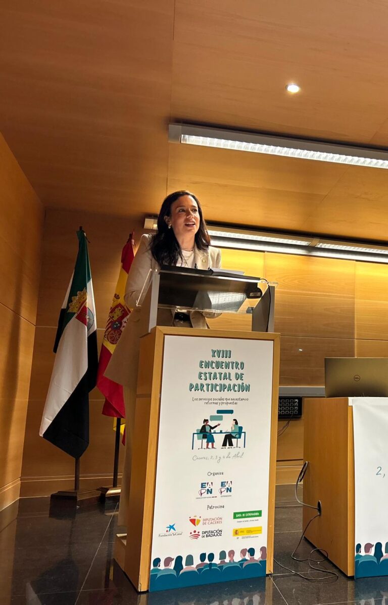 Sara Gª Espada destaca la reducción de la tasa AROPE en Extremadura como resultado de las políticas sociales de la Junta