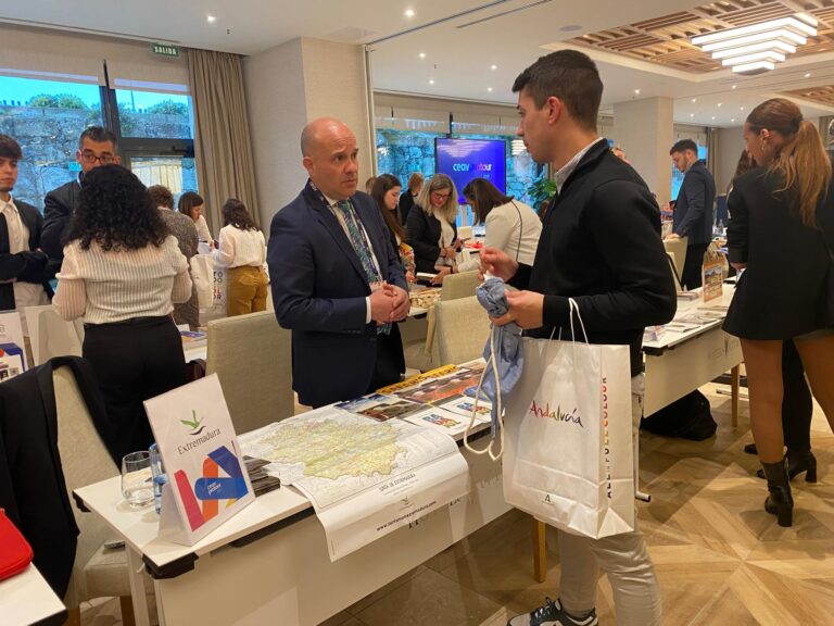 Extremadura se promociona en dos eventos con 250 agentes de viajes de Galicia y el norte de Portugal