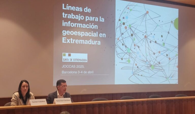 La Junta difunde en Barcelona el trabajo que realiza para modernizar el sistema de información cartográfica de Extremadura