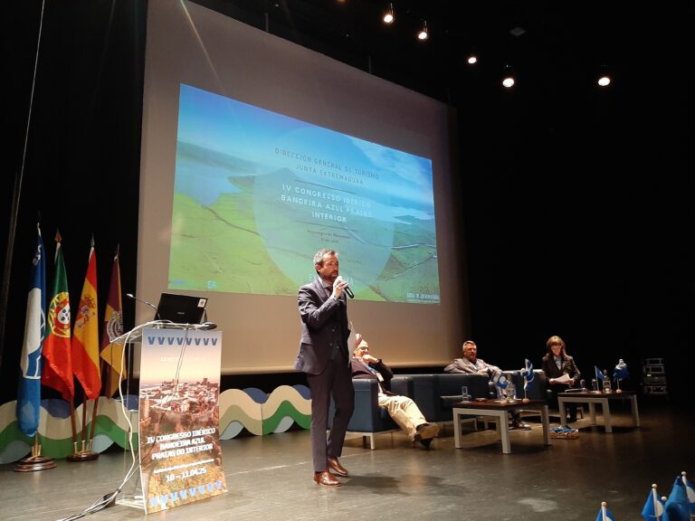 Extremadura y Portugal intercambian experiencias en el IV Congreso Ibérico de Banderas Azules para potenciar sus playas de interior