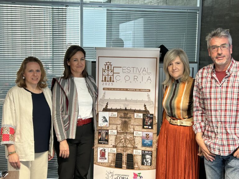 Bazaga destaca el valor cultural del Festival Internacional de Teatro de Coria que se celebrará del 17 al 22 de julio