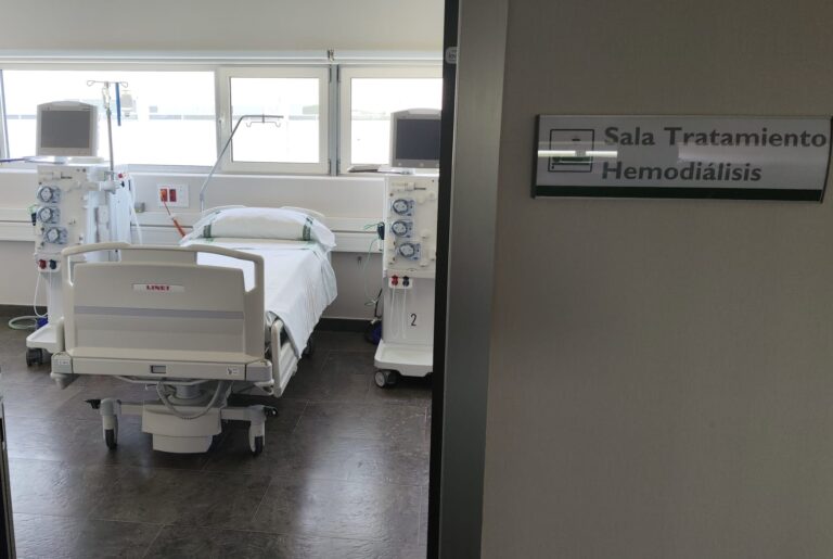 El Hospital Universitario de Cáceres incorpora el Servicio de Hemodiálisis para pacientes hospitalizados