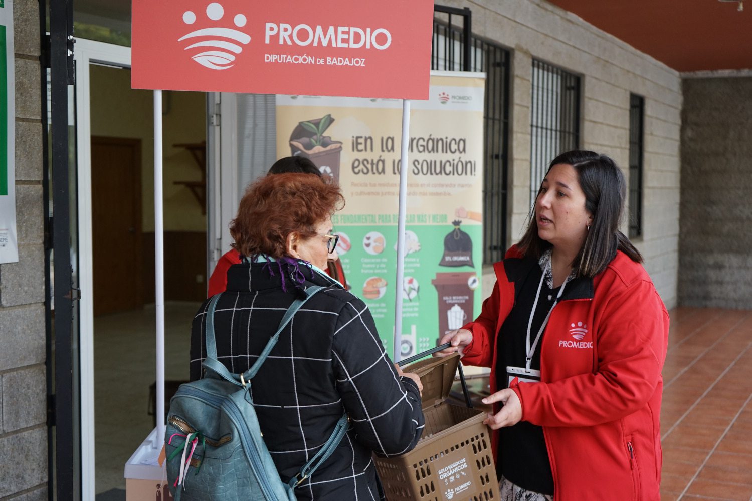 Promedio amplía el alcance del contenedor marrón: 56 municipios separan ya sus residuos orgánicos