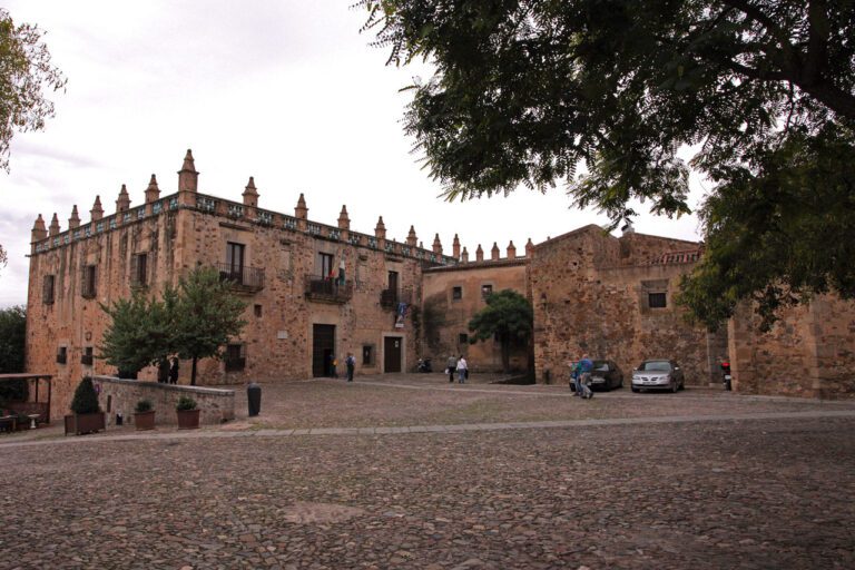 Los visitantes a los museos extremeños gestionados por la Junta aumentan un 13% durante la Semana Santa