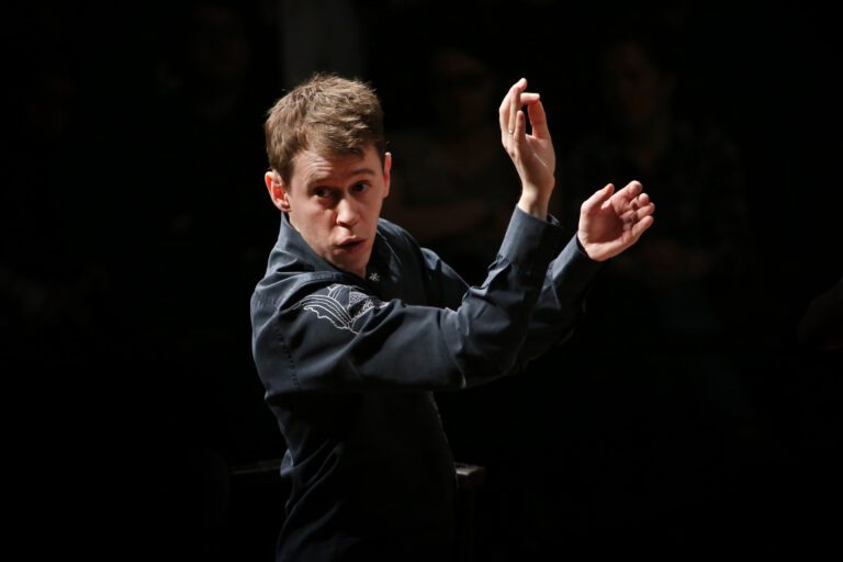 El fagotista Guilhaume Santana y el director Sylvain Gasançon debutan esta semana con la Orquesta de Extremadura