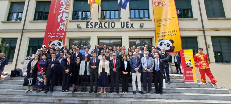 La Junta de Extremadura manifiesta su compromiso con la internacionalización de la UEx