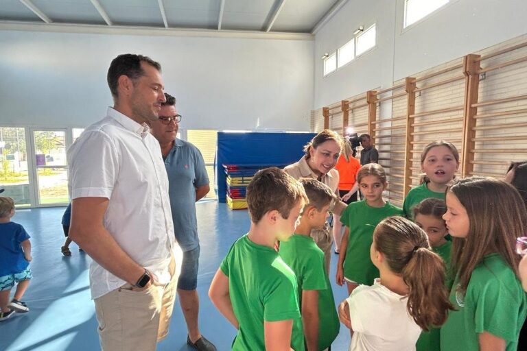 La Junta rechaza el recorte, de 2’9 millones de euros, por parte del Gobierno central a los fondos destinados a ludotecas de 410 ayuntamientos y entidades locales extremeñas