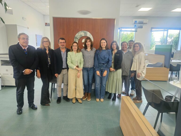 El proyecto ‘Escala’ impulsa el futuro laboral de los jóvenes en San Vicente de Alcántara