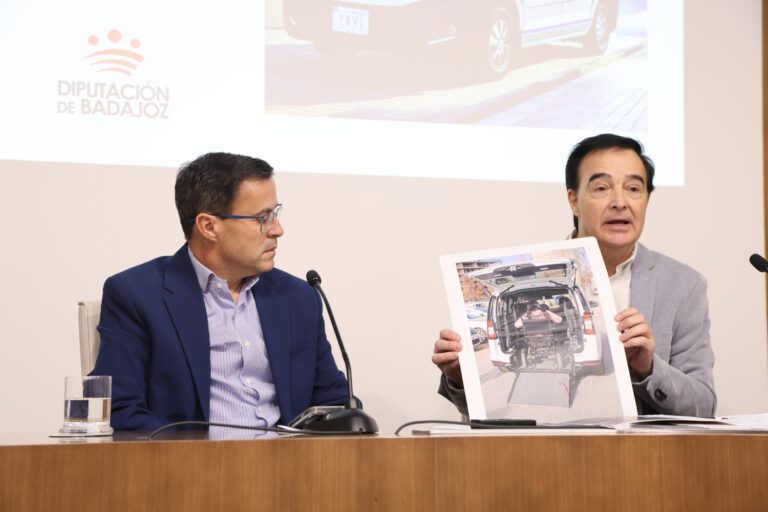 La Diputación de Badajoz lanza una convocatoria de ayudas para adaptar taxis para personas con movilidad reducida