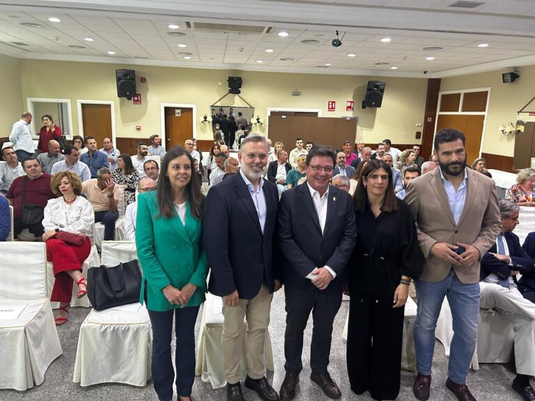 Santamaría asegura que el estudio de viabilidad de los terrenos para el desarrollo industrial de Plasencia, “si todo va bien”, podría estar en junio