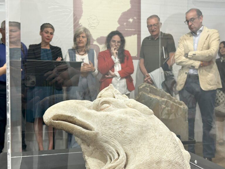 La Junta exhibe en el Museo de Cáceres la exposición ‘Extremadura, una historia grabada en piedra’