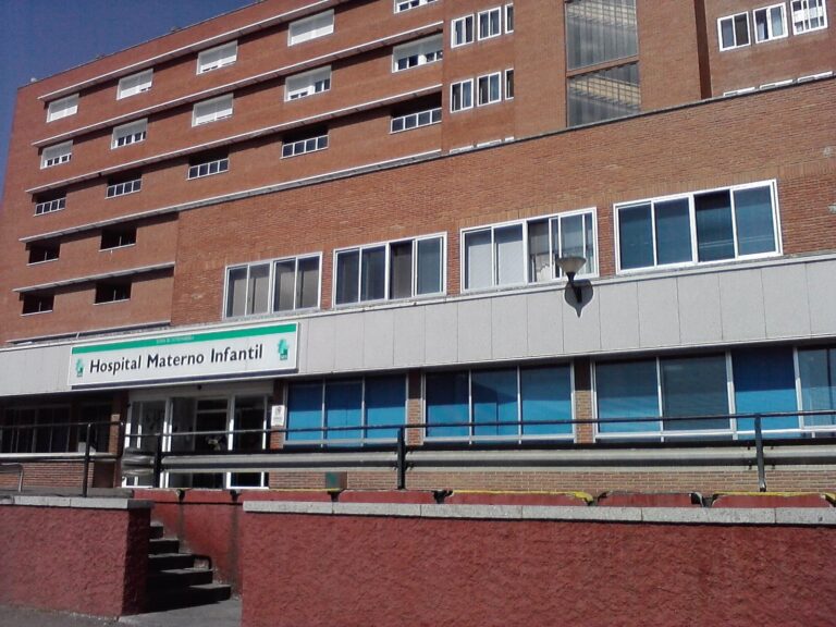 EL SES invierte más de 255.700 euros para la mejora de las instalaciones del complejo hospitalario de Badajoz