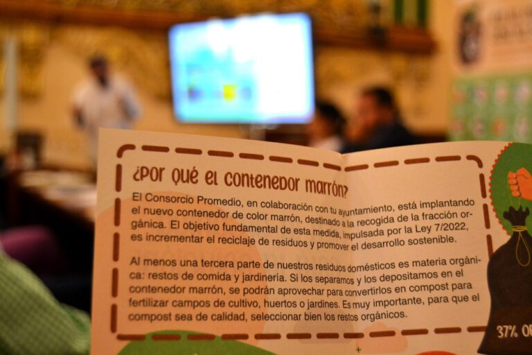 Promedio reúne a 21 localidades para avanzar en la implantación del contenedor marrón para el reciclaje de la orgánica