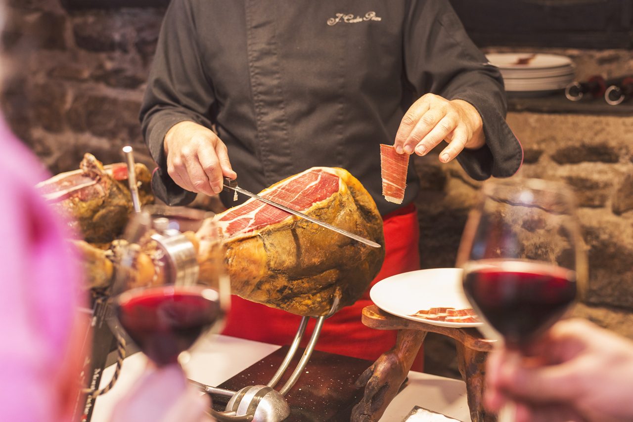 La Junta inicia los trabajos para la actualización de la Estrategia Regional de Turismo Gastronómico