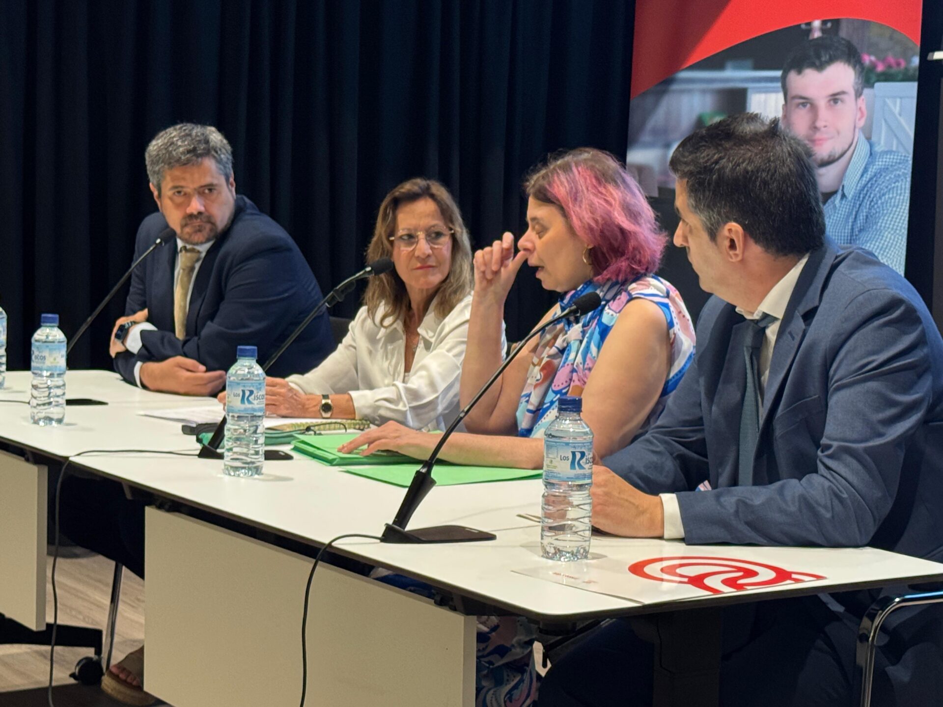 La Junta de Extremadura refuerza su compromiso con la inclusión laboral de personas con discapacidad en un acto junto a la ONCE e Inserta Empleo