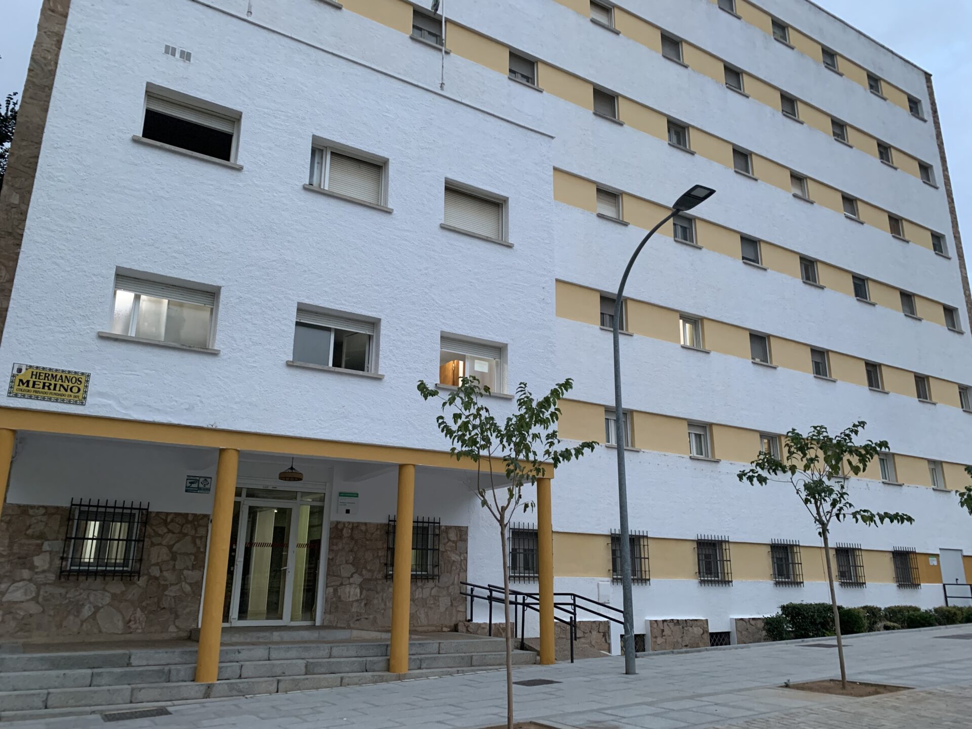 La Junta de Extremadura publica la oferta de plazas en residencias escolares y universitarias para el próximo curso