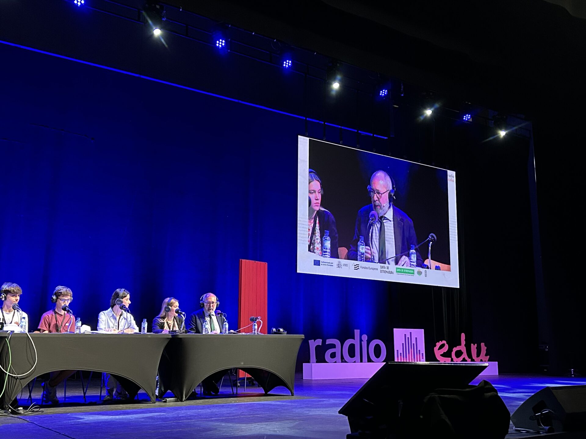 La Consejería de Educación alaba la implicación de docentes y alumnado en el crecimiento del programa de radio educativa ‘RadioEdu’