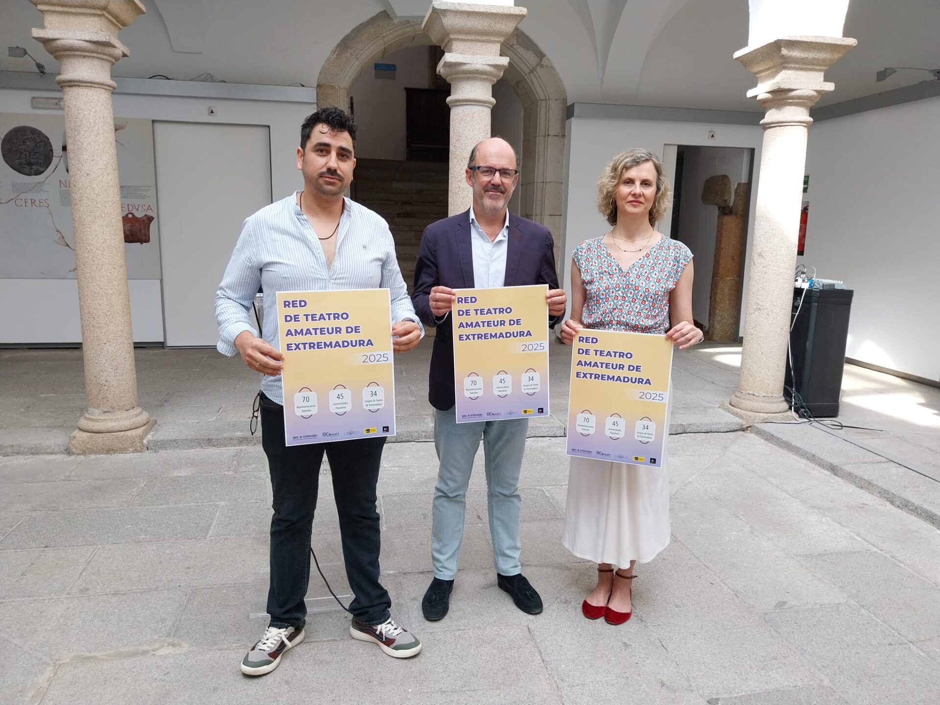 La Junta de Extremadura reafirma su apuesta por la Red de Teatro Amateur de FATEX con 35.000 euros