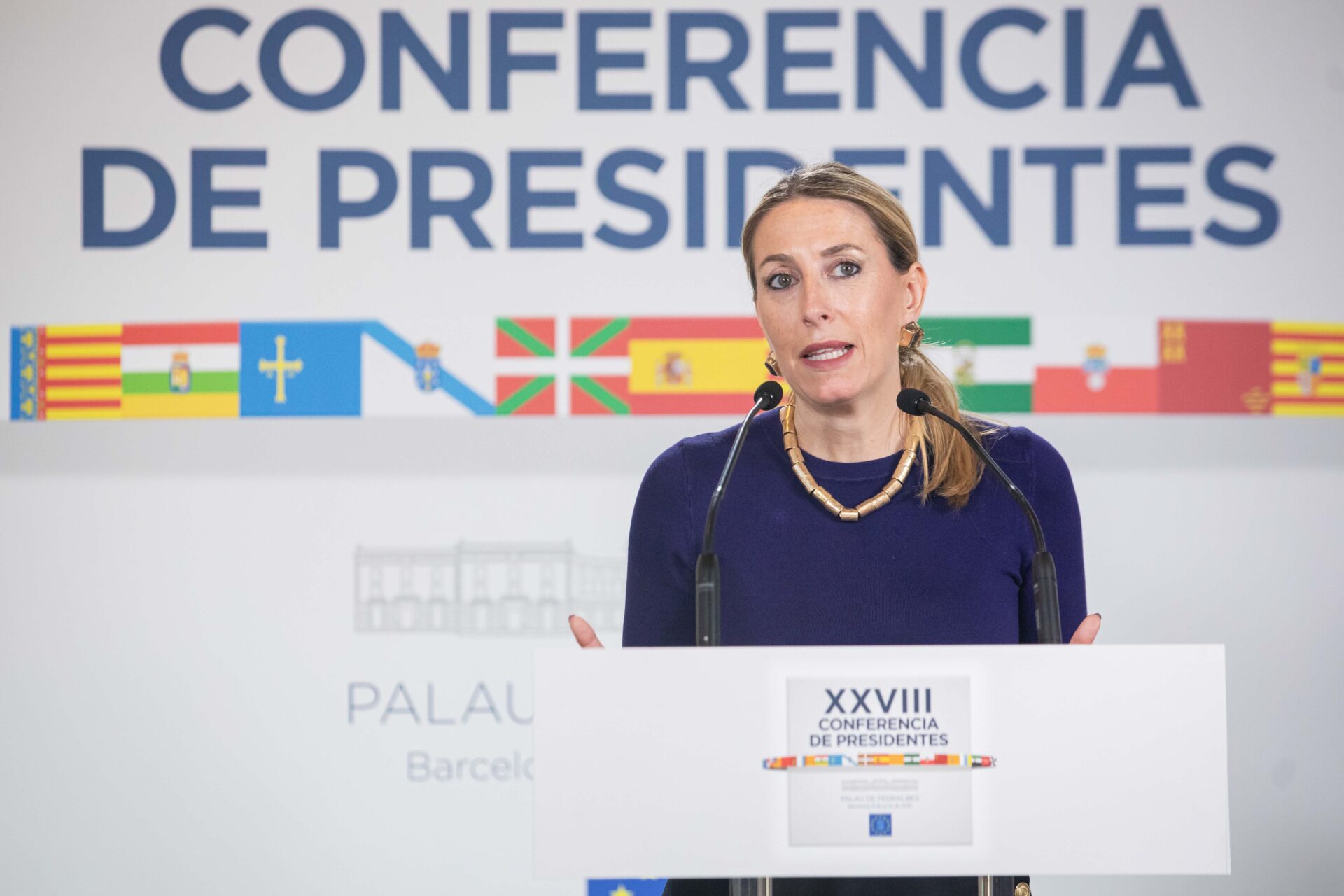 María Guardiola urge a una reforma del sistema de financiación autonómica frente a la condonación y exige la continuidad de la Central Nuclear de Almaraz