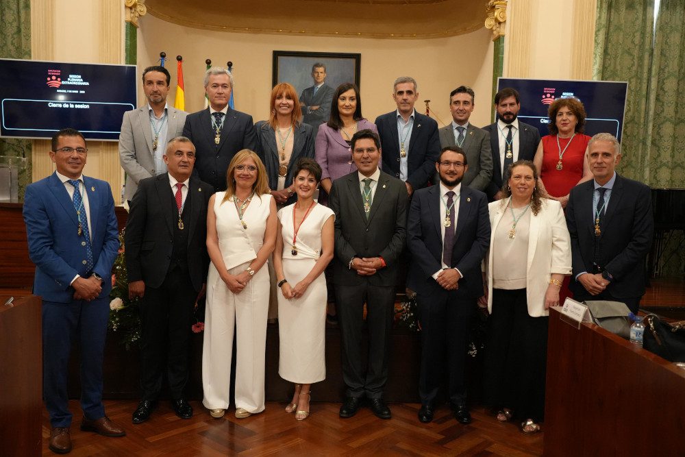 Raquel del Puerto reordena el equipo de gobierno provincial de la Diputación de Badajoz