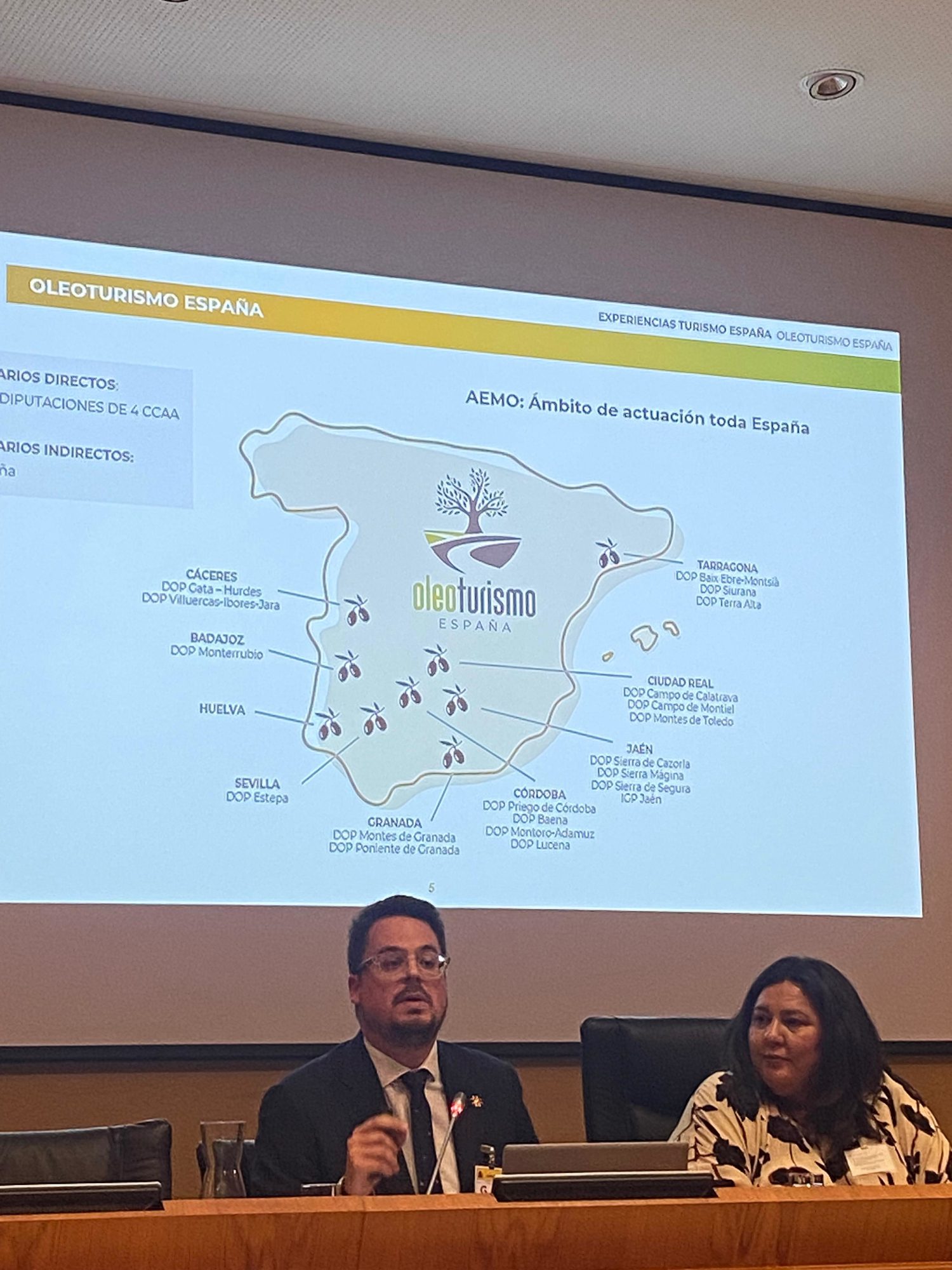 Los socios de ´Oleoturismo España´ presentan en la Secretaría de Estado de Turismo los resultados del proyecto