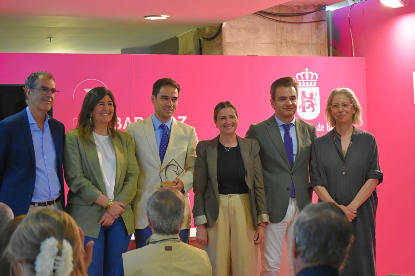 El CENSYRA recibe un reconocimiento por su trabajo en el sector equino durante la celebración de la Feria del Toro y del Caballo 2025