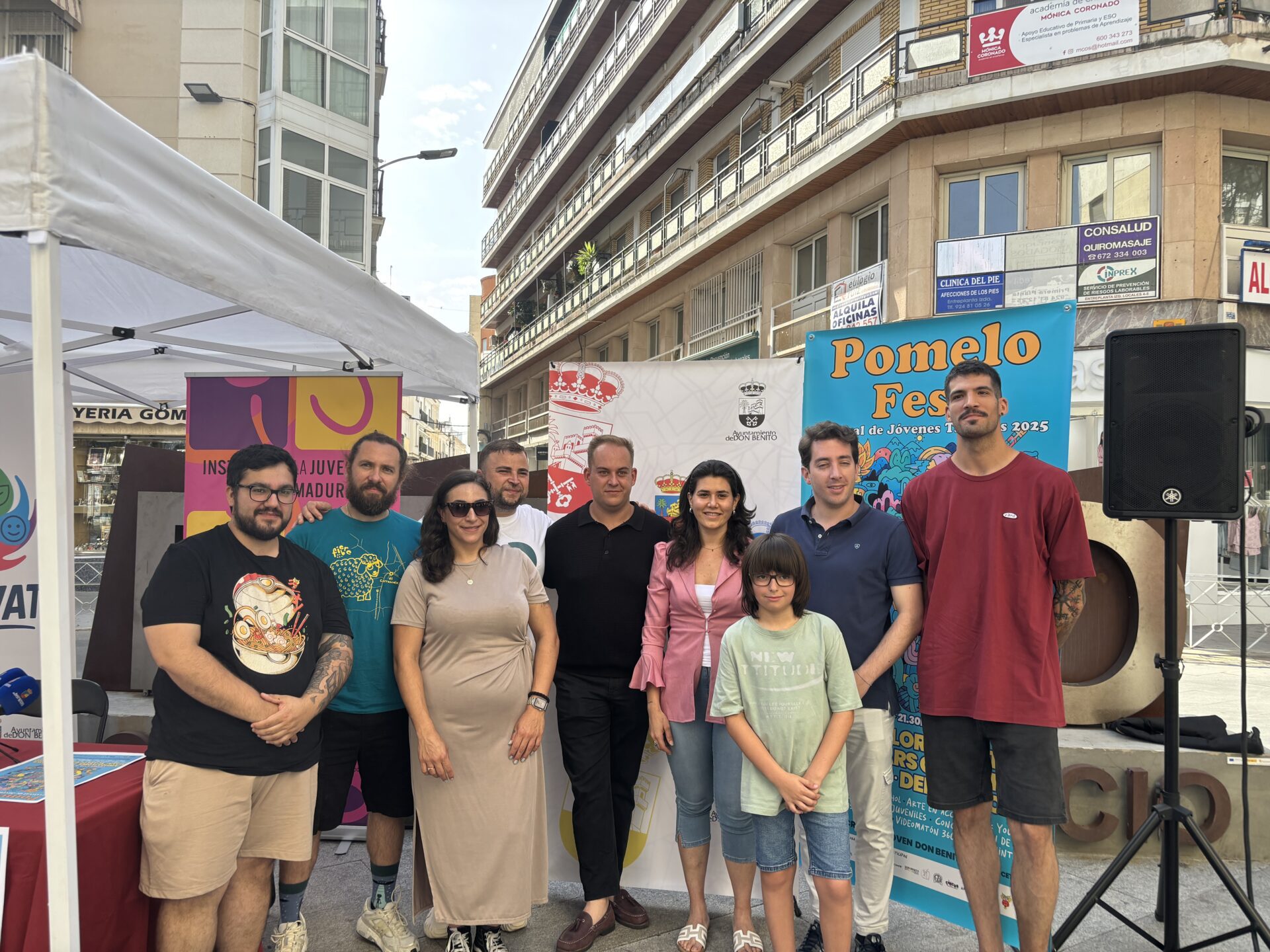 El IJEX impulsa el talento joven en Don Benito con su participación en el Pomelo Fest 2025