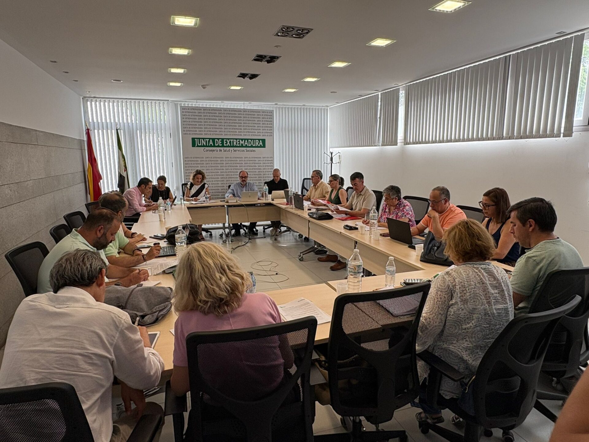 La Mesa Sectorial de Sanidad aborda el calendario preliminar de las oposiciones del SES convocadas en diciembre de 2024