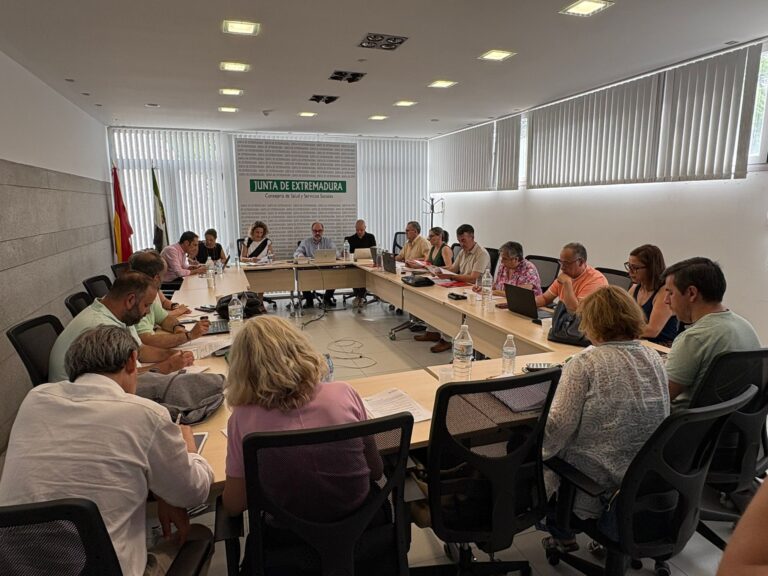 La Mesa Sectorial de Sanidad aborda el calendario preliminar de las oposiciones del SES convocadas en diciembre de 2024