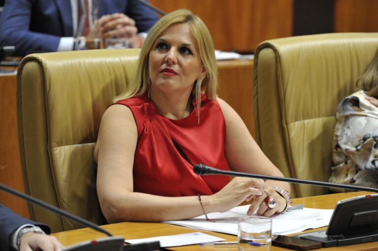 La consejera de Hacienda critica que Extremadura reciba 11 millones de euros menos en las entregas a cuenta de lo que se comunicó en el Consejo de Política Fiscal y Financiera